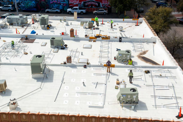 Best Emergency Roof Repair Services  in Yale, MI